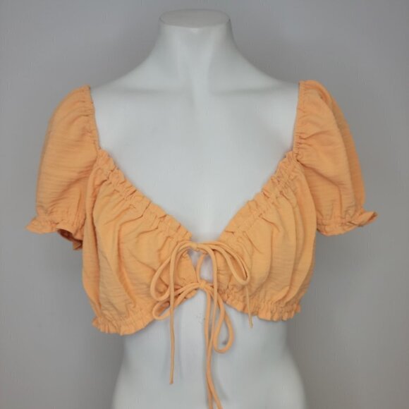 Love Tree  Crop Top - Picture 2 of 6